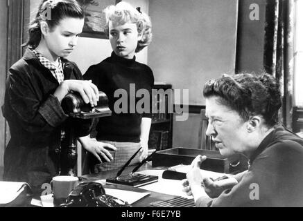 Erscheinungsdatum: 14. Dezember 1957. FILMTITEL: Die Green-Eyed Blonde. : Studioproduktionen Arwin. PLOT:. Im Bild: LINDA PLOWMAN als Betsy Abel. Stockfoto