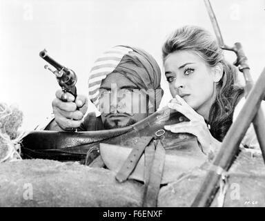 Erscheinungsdatum: Mai 1965. FILMTITEL: Sandokan der große. STUDIO: Ocean Filme. PLOT:. Im Bild: STEVE REEVES als Sandokan und GENEVIEVE GRAD als Mary Ann. Stockfoto