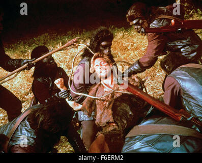 VERÖFFENTLICHT Datum: Mai 01,1970. FILMTITEL: Unter den Planet der Affen. STUDIO: 20th Century Fox. PLOT: Astronaut Brent ist geschickt, um Taylor zu retten aber Absturz landet auf dem Planeten der Affen, wie Taylor in der original-Film. Taylor ist in die verbotene Zone verschwunden, so dass Brent und Nova versuchen zu folgen und ihn zu finden. Er entdeckt einen Kult der Menschen, die neuesten militärischen Bewegungen die Affen Angst und findet sich in der Mitte. Spannung steigt zu einer climactic Schlacht zwischen Affe und Mensch tief in den Eingeweiden des Planeten. Bild: Schauspieler JAMES FRANCISCUS stars wie Brent. Stockfoto