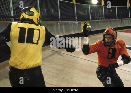 5. Mai 1975; Hollywood, Kalifornien, USA; Bild von Direktor Norman Jewison Sci-Fi Action "Rollerball" Darsteller JAMES CAAN als Jonathan E. Stockfoto