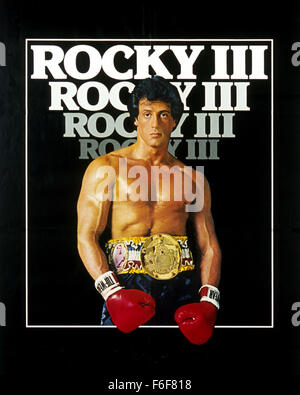 Erscheinungsdatum: 28. Mai 1982 Film Titel: Rocky III Direktor: Sylvester Stallone STUDIO: United Artists PLOT: Wenn Rocky wird von einem brutalen Herausforderer besiegt, Apollo Creed bietet ihm umschulen, um seinen Kampfgeist Bild zurückzugewinnen: SYLVESTER STALLONE als Rocky Balboa (Credit Bild: C United Artists/Entertainment Pictures)) Stockfoto