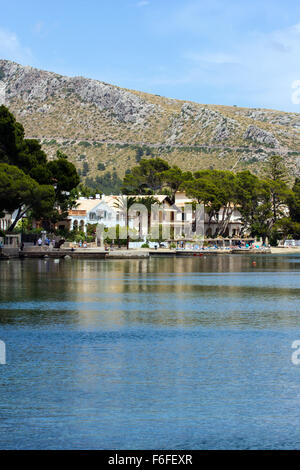 Blick über Port de Pollença Stockfoto