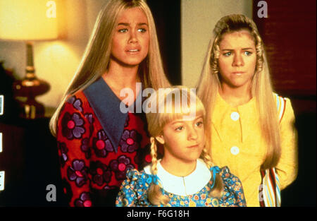 17. Februar 1995; Los Angeles, Kalifornien, USA; CHRISTINE TAYLOR, OLIVIA HACK und JENNIFER ELISE COX die Hauptrollen als Marcia, Cindy und Jan Brady in der Komödie "The Brady Bunch Movie" Regie: Betty Thomas. Stockfoto