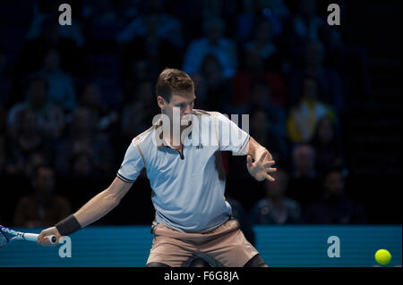 O2 Arena, London, UK. 17. November 2015. Barclays ATP World Tour Finals. Tomas Berdych (CZE) Vs Kei Nishikori (JPN) in Tag3 singles Round-Robin-Match. Bildnachweis: Sportsimages/Alamy Live-Nachrichten Stockfoto