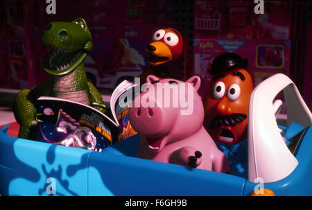 13. November 1999; Richmond, Kalifornien, USA; WALLACE SHAWN, JIM VARNEY, JOHN RATZENBERGER und DON RICKLES als die Stimme von den grünen Dinosaurier Rex, Slinky Dog, Hamm das Sparschwein und Mr. Potato Head in der animierten Familienkomödie "Toy Story 2" unter der Regie von John Lasseter Stockfoto