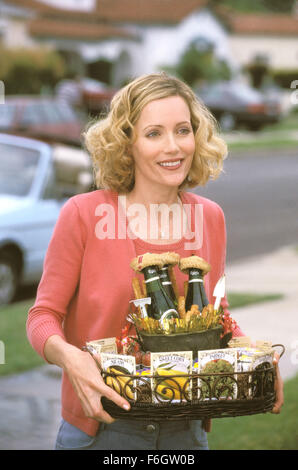 9. März 2001; Hollywood, Kalifornien, USA; LESLIE MANN ist Elaine in der College-Komödie "Stealing Harvard". Stockfoto