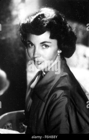 1953, Filmtitel: INDISKRETION eine amerikanische Frau, Regie: VITTORIO DeSICA, Studio: COLUMBIA, im Bild: JENNIFER JONES, nachschlagen, PORTRAIT, STUDIO. (Bild Kredit: SNAP) Stockfoto