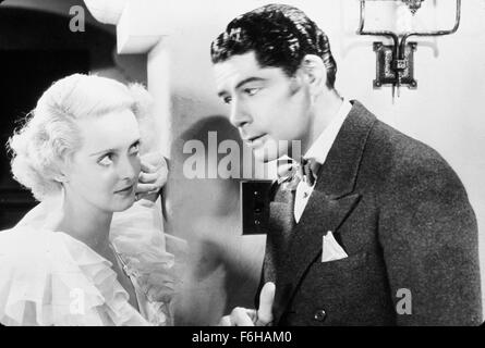 1935, Filmtitel: BORDERTOWN, Regie: ARCHIE MAYO, Studio: WARNER, abgebildet: BETTE DAVIS, ARCHIE MAYO. (Bild Kredit: SNAP) Stockfoto