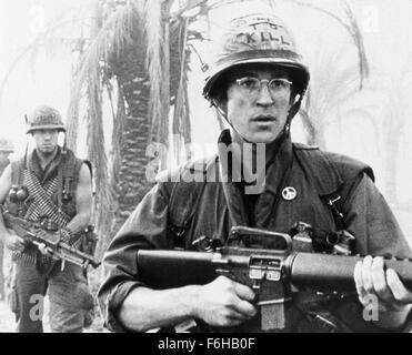 Filmtitel 1987: FULL METAL JACKET, Direktor: STANLEY KUBRICK, Studio: WARNER, abgebildet: Bekämpfung von Kleidung, Kleidung, STANLEY KUBRICK. (Bild Kredit: SNAP) Stockfoto