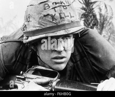 Filmtitel 1987: FULL METAL JACKET, Direktor: STANLEY KUBRICK, Studio: WARNER, abgebildet: Bekämpfung von Kleidung, Kleidung, STANLEY KUBRICK. (Bild Kredit: SNAP) Stockfoto