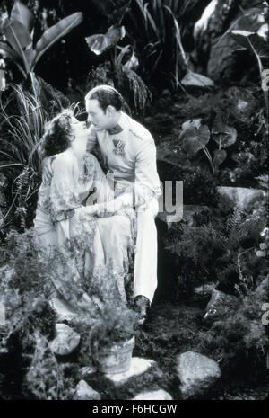 1928, Filmtitel: geheimnisvolle Dame, Regie: FRED NIBLO, Studio: MGM, abgebildet: GRETA GARBO, CONRAD NAGEL, FRED NIBLO. (Bild Kredit: SNAP) Stockfoto
