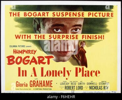 1950, Filmtitel: an einem einsamen Ort, Regie: NICHOLAS RAY, Studio: COLUMBIA, im Bild: GLORIA GRAHAME, männlichen Blicks, VOYEUR, HUMPHREY BOGART, TITELKARTE. (Bild Kredit: SNAP) Stockfoto