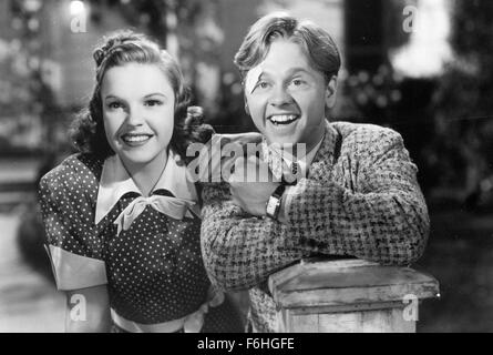 1941, Filmtitel: Leben beginnt für ANDY HARDY, Regie: GEORGE B SEITZ, Studio: MGM, abgebildet: JUDY GARLAND, MICKEY ROONEY. (Bild Kredit: SNAP) Stockfoto