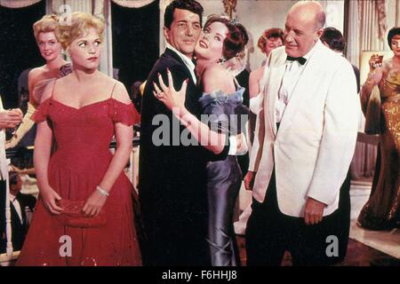 1960, Filmtitel: Glocken läuten, Regie: VINCENTE MINNELLI, Studio: MGM, im Bild: FRED CLARK, JUDY HOLLIDAY, DEAN MARTIN, VINCENTE MINNELLI. (Bild Kredit: SNAP) Stockfoto