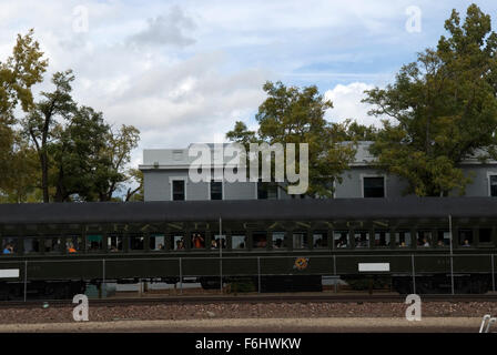 Passagieren Kürbisbeet Zug Grand Canyon Railway Williams, Arizona Stockfoto