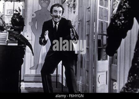 1975, Filmtitel: RETURN OF THE PINK PANTHER, Regie: BLAKE EDWARDS, Studio: UA, im Bild: BLAKE EDWARDS, PINK-PANTHER-Filme. (Bild Kredit: SNAP) Stockfoto