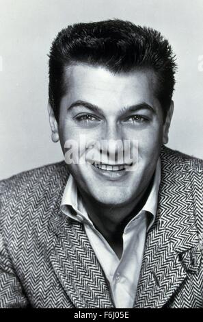 1957, Filmtitel: MISTER CORY, Regie: BLAKE EDWARDS, Studio: UNIV, abgebildet: TONY CURTIS. (Bild Kredit: SNAP) Stockfoto