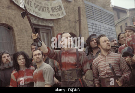 Datum der Freigabe: 20. Dezember 2002. FILMTITEL: Gangs of New York. STUDIO: Miramax Filme. PLOT: 1863 kehrt Amsterdam Vallon zum Bereich "Five Points" von New York City Rache gegen Bill the Butcher, Mörder seines Vaters. IM BILD: LEONARDO DICAPRIO. Stockfoto