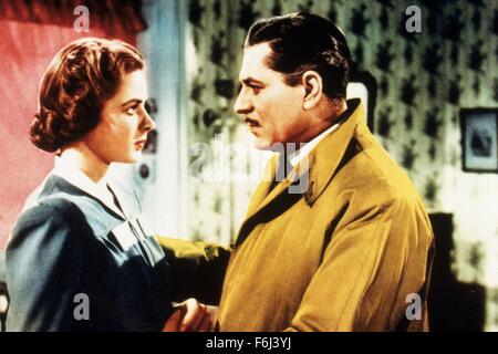 1941, Filmtitel: ADAM hatte vier Söhne, Regie: GREGORY RATOFF, Studio: COLUMBIA, im Bild: WARNER BAXTER, INGRID BERGMAN. (Bild Kredit: SNAP) Stockfoto