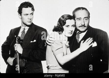 1939, Filmtitel: GOLDEN BOY, Regie: ROUBEN MAMOULIAN, Studio: COLUMBIA, im Bild: WILLIAM HOLDEN, ROUBEN MAMOULIAN, ADOLPHE MENJOU, DRAMA, Romantik, Sport (Boxen), BARBARA STANWYCK. (Bild Kredit: SNAP) Stockfoto