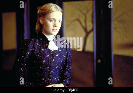 27. Dezember 2002; Hollywood, Kalifornien, USA; ROMOLA GARAI als Kate Nickleby in dem Drama "Nicholas Nickleby" unter der Regie von Douglas McGrath. Stockfoto