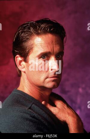 Filmtitel 1992: BASIC INSTINCT, Regie: PAUL VERHOEVEN, Studio: TRI, im Bild: MICHAEL DOUGLAS. (Bild Kredit: SNAP) Stockfoto