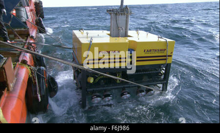 31. März 2003; Hollywood, Kalifornien, USA; Tauchausrüstung aus dem familiären Dokumentarfilm '' Ghosts of the Abyss'' unter der Regie von James Cameron. Stockfoto