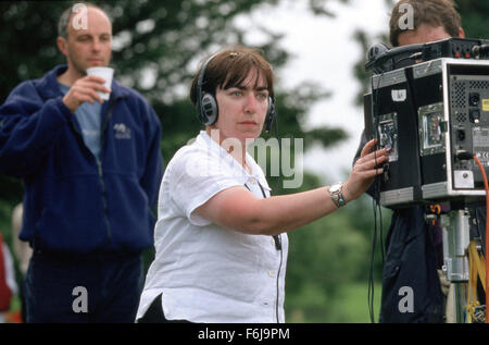 19. Januar 2003; London, England, Vereinigtes Königreich; Regie AISLING WALSH am Set des Dramas '' Song für eine Raggy Boy''. Stockfoto