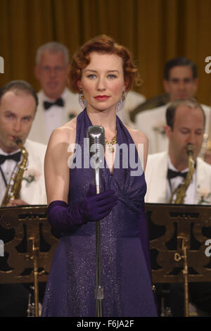 4. Mai 2003; Hollywood, Kalifornien, USA; Singer/Songwriterin TORI AMOS macht und Auftritt in Newell Mike Drama Komödie "Mona Lisa Smile." Stockfoto