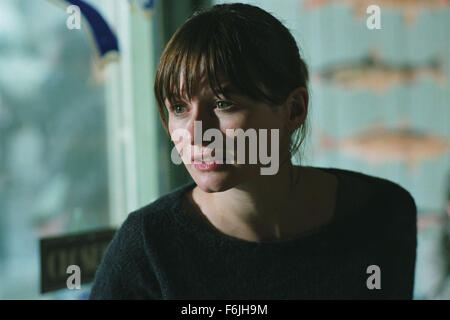 Datum der Freigabe: 4. Mai 2004. FILMTITEL: Lieber Frankie. STUDIO: Scottish Screen. PLOT: Nachdem ihr Sohn zahlreiche Briefe unter dem Deckmantel des Vaters gefolgt seid, heuert eine Frau ein Fremder, als sein Vater zu stellen, wenn Sie ihn treffen. Bild: EMILY MORTIMER stars wie Lizzie. Stockfoto
