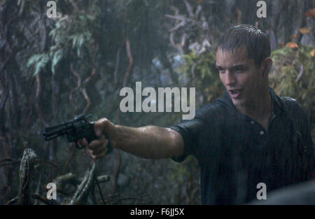 Erscheinungsdatum: 27. August 2004. FILMTITEL: Anacondas: die Jagd nach der Blut-Orchidee. STUDIO: Screen Gems. PLOT: Eine wissenschaftliche Expedition begibt sich auf Borneo, suchen eine Blume namens der Blut-Orchidee, die längere Lebensdauer gewähren könnte. Unterdessen laufen in Konflikt mit der sie Schlangen und einander. Im Bild: MATTHEW MARSDEN als Dr. Jack Byron. Stockfoto