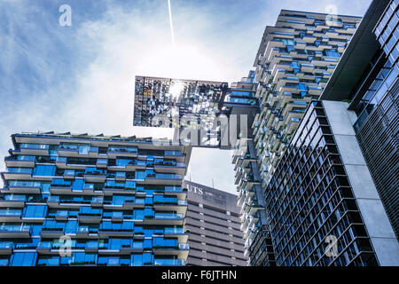 Australien, New South Wales, Sydney, Chippendale, Ansicht des freitragenden Heliostaten im "One Central Park" Stockfoto