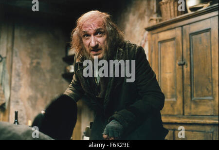 5. Juli 2005; Hollywood, Kalifornien, USA; Bild vom Direktor Polanskis Familiendrama "Oliver Twist" Darsteller BEN KINGSLEY als Fagin. Obligatorische Credit: Foto von Sony Pictures Entertainment. (Ac) Copyright 2005 mit freundlicher Genehmigung von Sony Pictures Stockfoto