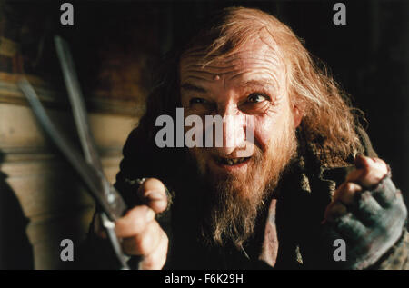 5. Juli 2005; Hollywood, Kalifornien, USA; Bild vom Direktor Polanskis Familiendrama "Oliver Twist" Darsteller BEN KINGSLEY als Fagin. Obligatorische Credit: Foto von Sony Pictures Entertainment. (Ac) Copyright 2005 mit freundlicher Genehmigung von Sony Pictures Stockfoto