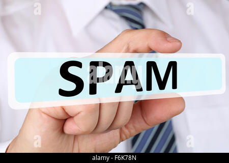 Unternehmer-Business-Konzept mit dem Senden von Spam-Mail E-Mail über das Internet auf computer Stockfoto