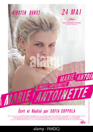 Datum der Freigabe: 20. Oktober 2006. FILMTITEL: Marie Antoinette. STUDIO: Columbia Pictures. PLOT: Die Nacherzählung von Frankreich ist ikonischen aber unglücklichen Königin Marie Antoinette. Von ihrer Verlobung und Heirat mit Louis XVI um 15 Uhr zu ihrer Regierungszeit als Königin um 19 Uhr und ihrer Enthauptung 1793 im Alter von 38 Jahren. Im Bild: KIRSTEN DUNST als Marie Antoinette. Stockfoto