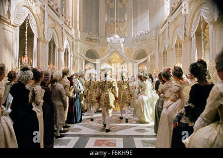 Datum der Freigabe: 20. Oktober 2006. FILMTITEL: Marie Antoinette. STUDIO: Columbia Pictures. PLOT: Die Nacherzählung von Frankreich ist ikonischen aber unglücklichen Königin Marie Antoinette. Von ihrer Verlobung und Heirat mit Louis XVI um 15 Uhr zu ihrer Regierungszeit als Königin um 19 Uhr und ihrer Enthauptung 1793 im Alter von 38 Jahren. IM BILD:. Stockfoto