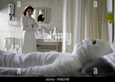 Erscheinungsdatum: 14. Dezember 2007. FILMTITEL: Jugend ohne Jugend. STUDIO: Sony Pictures Classics. PLOT: Eine Liebesgeschichte in ein Geheimnis gehüllt. In Europa vor dem WWII, zaghaft Professor wird durch ein verhängnisvolles Ereignis geändert und erkundet die Geheimnisse des Lebens. Bild: Szene aus dem Film. Stockfoto