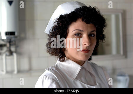 Erscheinungsdatum: 14. Dezember 2007. FILMTITEL: Jugend ohne Jugend. STUDIO: Sony Pictures Classics. PLOT: Eine Liebesgeschichte in ein Geheimnis gehüllt. In Europa vor dem WWII, zaghaft Professor wird durch ein verhängnisvolles Ereignis geändert und erkundet die Geheimnisse des Lebens. Bild: Szene aus dem Film. Stockfoto