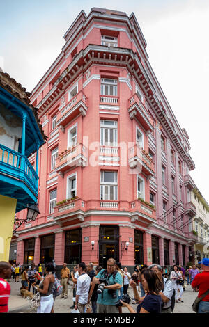 Hotel Ambos Mundos, Hotel des Schriftstellers Ernest Hemingway in Havanna, Exterieur, rosa Hotel mit Dachterrasse, Kuba, Nord-Amerika, Stockfoto