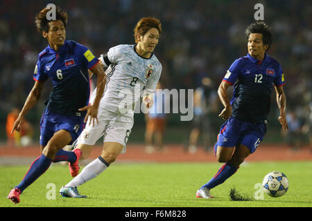 Kambodscha. 17. November 2015. Genki Haraguchi (JPN), 17. November 2015 - Fußball: FIFA World Cup Russland 2018 asiatischen Qualifier zweite Runde Gruppe E Match zwischen Kambodscha und Japan in Phnom Penh das Nationalstadion in Kambodscha. © AFLO/Alamy Live-Nachrichten Stockfoto