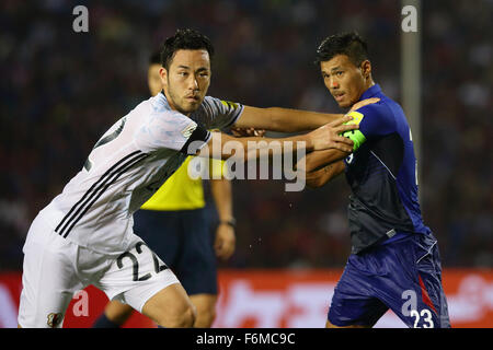 Kambodscha. 17. November 2015. Maya Yoshida (JPN), 17. November 2015 - Fußball: FIFA World Cup Russland 2018 asiatischen Qualifier zweite Runde Gruppe E Match zwischen Kambodscha und Japan in Phnom Penh das Nationalstadion in Kambodscha. © AFLO/Alamy Live-Nachrichten Stockfoto