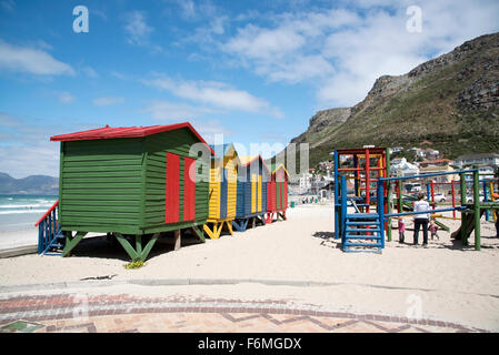 Kinderspielplatz am Strand von Muizenberg nahe Kapstadt S Afrika Stockfoto