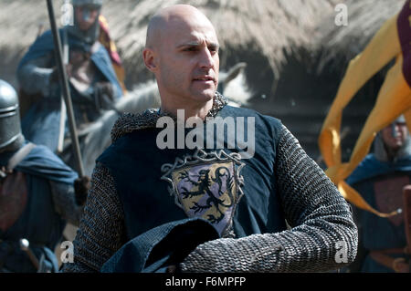 Erscheinungsdatum: 14. Mai 2010 Film Titel: Robin Hood STUDIO: Universal Bilder Regie: Ridley Scott PLOT: die Geschichte eines Bogenschützen in der Armee von Richard Coeur de Lion, kämpft gegen die Eindringlinge Norman und der legendäre Held bekannt als Robin Hood abgebildet wird: MARK STRONG als Godfrey (Credit Bild: C Universal Pictures/Entertainment Pictures) Stockfoto