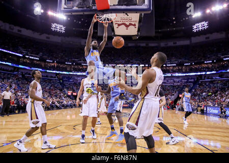 New Orleans, LA, USA. 17. November 2015. Denver Nuggets vorwärts Will Barton (5) geht bis zum dunk den Ball während einer NBA-Basketball-Spiel zwischen den Denver Nuggets und New Orleans Pelikane im Smoothie King Center in New Orleans, Louisiana Denver Nuggets besiegt New Orleans Pelikane 115-98. Stephen Lew/CSM/Alamy Live-Nachrichten Stockfoto