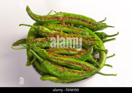 Grüne Chili Masala gefüllt, Jodhpur, Rajasthan, Indien, Asien Stockfoto