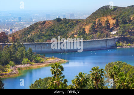 Blick auf Mulholland Damm in Los Angeles, USA Stockfoto