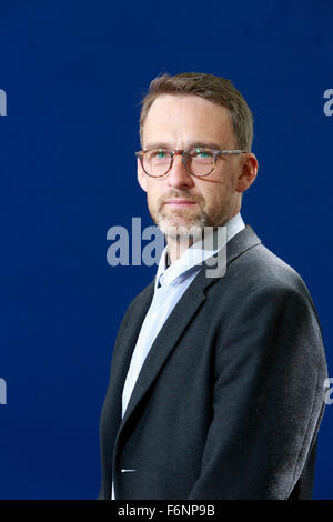 Edinburgh International Book Festival 2013 Porträt des Willen Storr bei Charlotte Square Garden Pic von Pako Mera Stockfoto