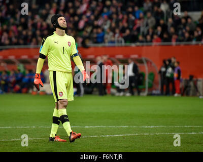 Wroclaw, Polen. 17. November 2015. Internationaler Fußball Freundschaftsspiel: Polen vs. Tschechische Republik. Torhüter Petr Cech während übereinstimmen Credit: Piotr Dziurman/Alamy Live News Stockfoto