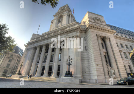 Alter Hafen von London Gebäude vier Saison Hotel Ten Trinity Square Stockfoto